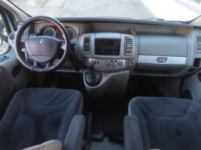 Renault Trafic  2.5 dCi 