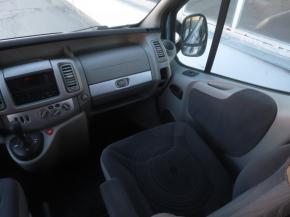 Renault Trafic  2.5 dCi 