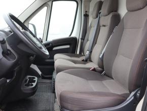 Peugeot Boxer  2.2 BlueHDi . 