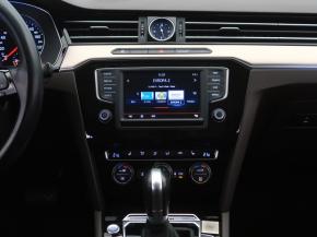 Volkswagen Passat  2.0 TDI Highline 