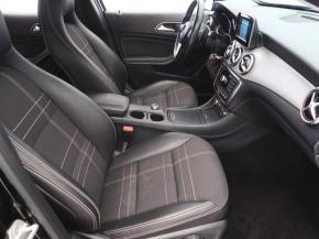Mercedes-Benz GLA  GLA 200 CDI 4MATIC 