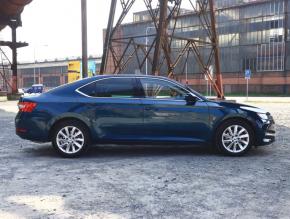 Škoda Superb  2.0 TSI Style 