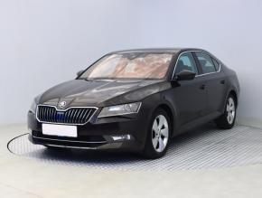 Škoda Superb  2.0 TDI Style 