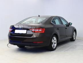 Škoda Superb  2.0 TDI Style 
