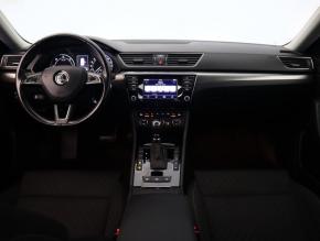 Škoda Superb  2.0 TDI Style 