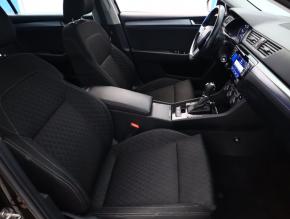 Škoda Superb  2.0 TDI Style 