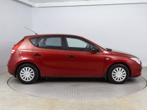 Hyundai i30  1.4 CVVT 