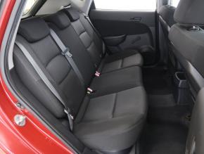 Hyundai i30  1.4 CVVT 