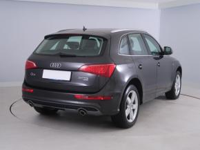 Audi Q5  3.0 TDI S line 