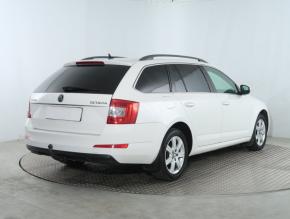 Škoda Octavia  1.6 TDI Elegance 