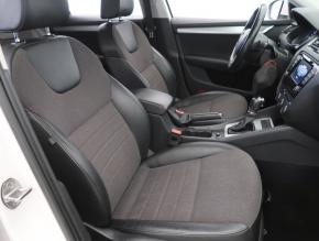 Škoda Octavia  1.6 TDI Elegance 