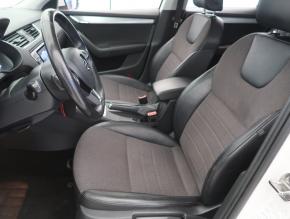 Škoda Octavia  1.6 TDI Elegance 