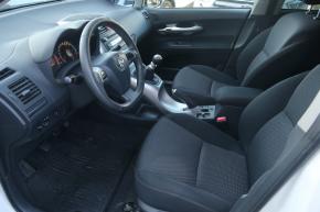 Toyota Auris  1.6 Valvematic 
