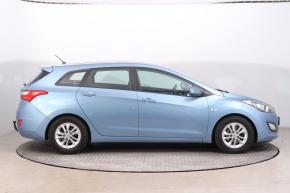 Hyundai i30  1.6 MPI 