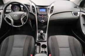 Hyundai i30  1.6 MPI 