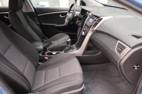 Hyundai i30  1.6 MPI 