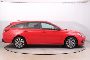Hyundai i30  1.4 T-GDI Go! 