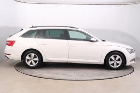 Škoda Superb  2.0 TDI Ambition 