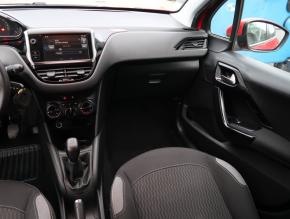 Peugeot 208  1.2 PureTech 