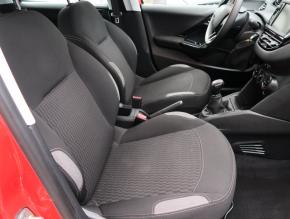 Peugeot 208  1.2 PureTech 