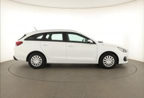 Hyundai i30  1.4 CVVT 