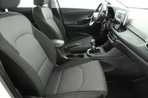 Hyundai i30  1.4 CVVT 