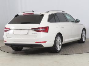 Škoda Superb  2.0 TDI Style 