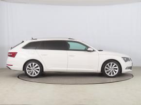 Škoda Superb  2.0 TDI Style 