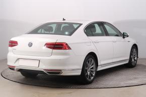 Volkswagen Passat  2.0 TDI R-Line 