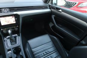Volkswagen Passat  2.0 TDI R-Line 