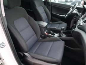 Hyundai Tucson  1.7 CRDi Comfort 