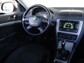 Škoda Octavia  2.0 TDI Elegance 
