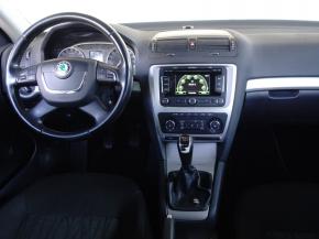 Škoda Octavia  2.0 TDI Elegance 