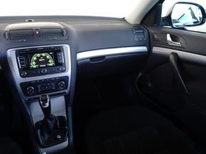 Škoda Octavia  2.0 TDI Elegance 