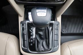 Škoda Superb  2.0 TDI Elegance 