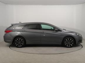 Hyundai i40  1.7 CRDi 