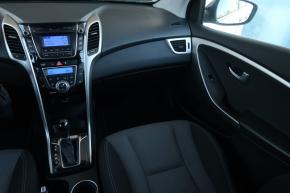 Hyundai i30  1.6 CRDi 
