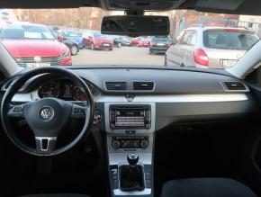 Volkswagen Passat  2.0 TDI Highline 