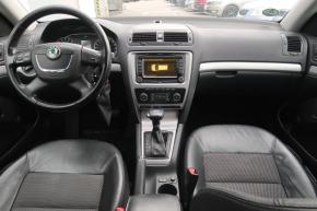 Škoda Octavia  2.0 TDI Elegance 