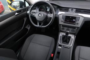Volkswagen Passat  2.0 TDI Trendline 