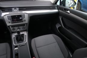 Volkswagen Passat  2.0 TDI Trendline 