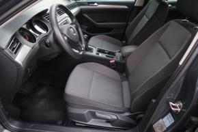 Volkswagen Passat  2.0 TDI Trendline 