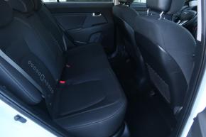 Kia Sportage  2.0 CRDi 