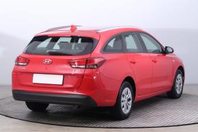 Hyundai i30  1.5 DPI 