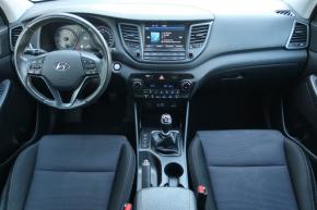 Hyundai Tucson  2.0 CRDi 