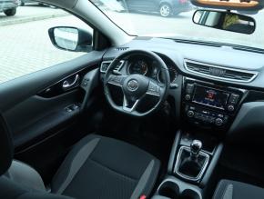 Nissan Qashqai  1.3 DIG-T 