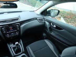 Nissan Qashqai  1.3 DIG-T 