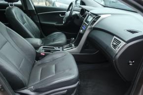 Hyundai i30  1.6 CRDi 