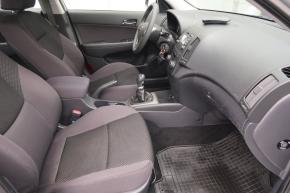 Hyundai i30  1.6 CVVT Trikolor 