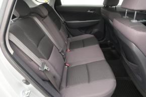 Hyundai i30  1.6 CVVT Trikolor 